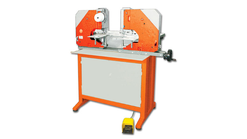 Macchina Rivettatrice/Occhiellatrice Pneumatica a due teste regolabili B 122